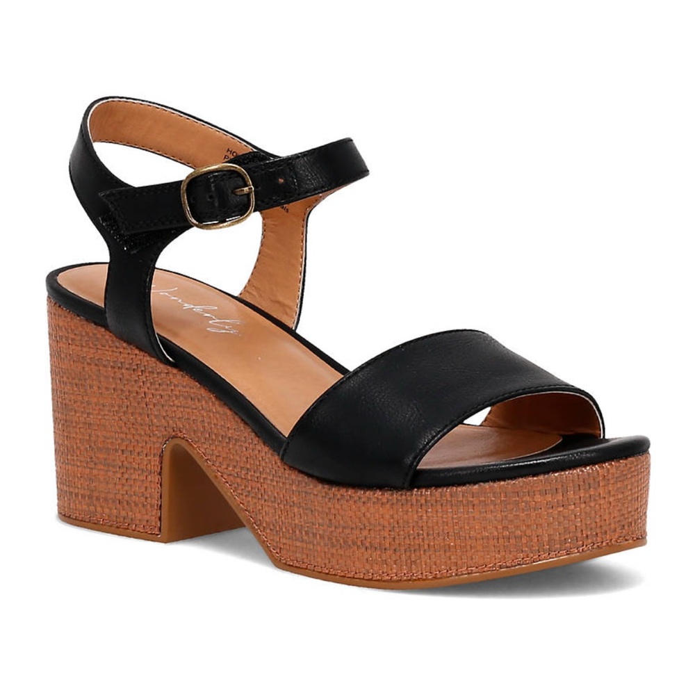 Wonderly Black and Tan Platform Sandals